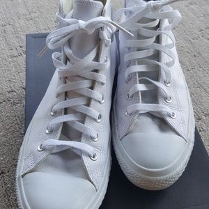 CONVERSE CHUCK TAYLOR ALL STAR LEATHER HIGH TOP